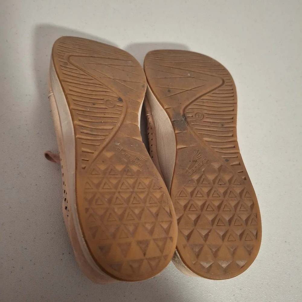 Dansko some discoloration